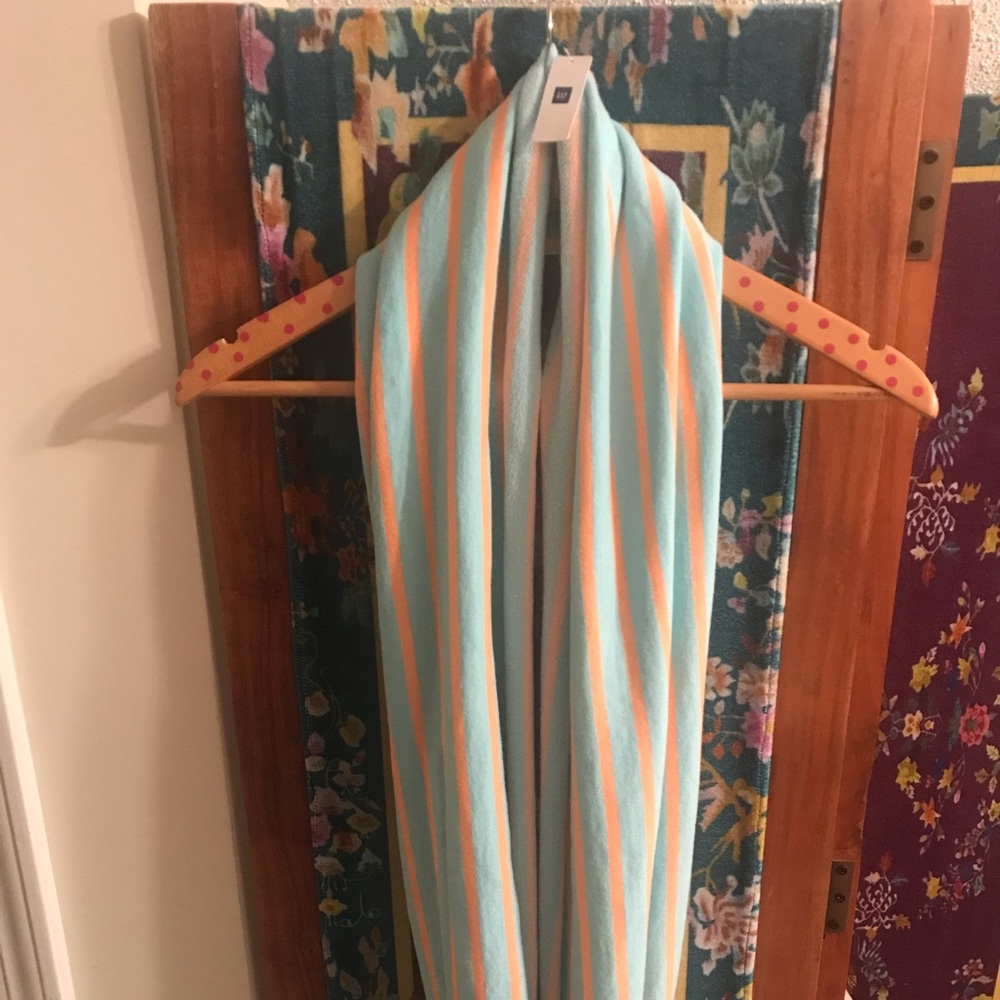 Gap stripe infinity scarf
